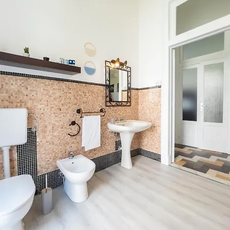 Apartmán Fronte Mare In Palazzo D'epoca